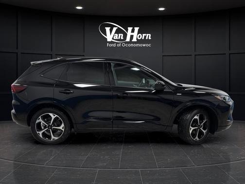 2024 Ford Escape ST-Line Elite