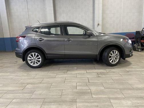 2021 Nissan Rogue Sport SV