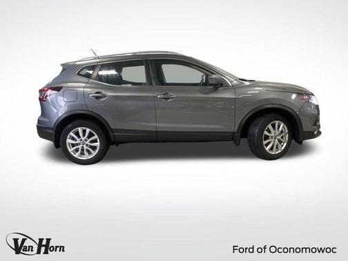 2021 Nissan Rogue Sport SV
