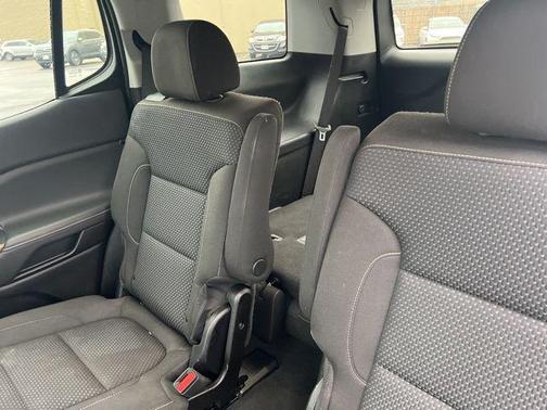 2023 GMC Acadia AWD SLE