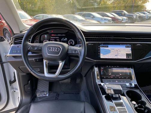 2021 Audi Q8 55 Premium