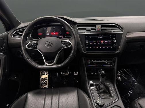 2024 Volkswagen Tiguan 2.0T SE R-Line Black 4MOTION