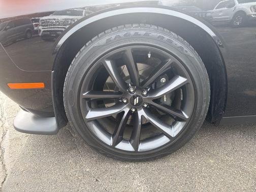 Pitch Black Clearcoat 2019 Dodge Challenger R/T Scat Pack