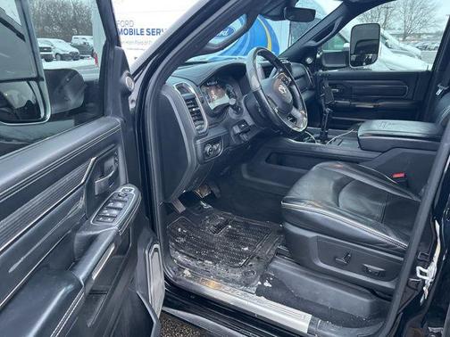 2019 RAM 3500 Limited Mega Cab 4x4 6'4' Box