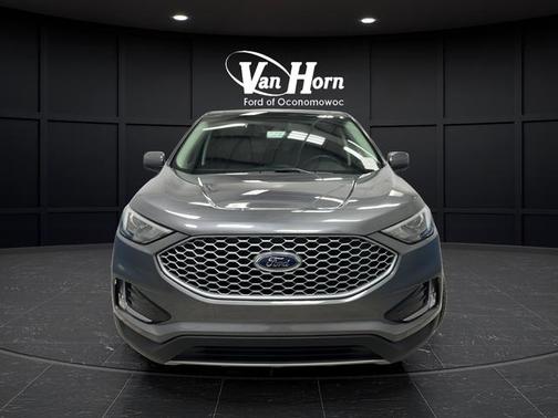 Carbonized Gray Metallic 2024 Ford Edge SEL