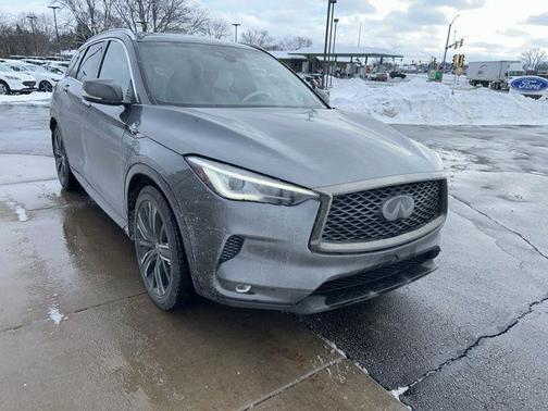 2021 INFINITI QX50 LUXE