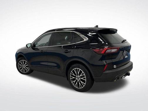 2024 Ford Escape PHEV SE