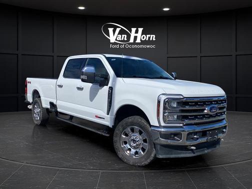 Oxford White 2024 Ford F-250 Lariat