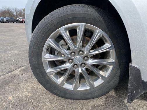 Quicksilver Metallic 2018 Buick Enclave Premium