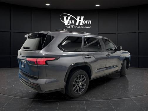 2024 Toyota Sequoia Platinum