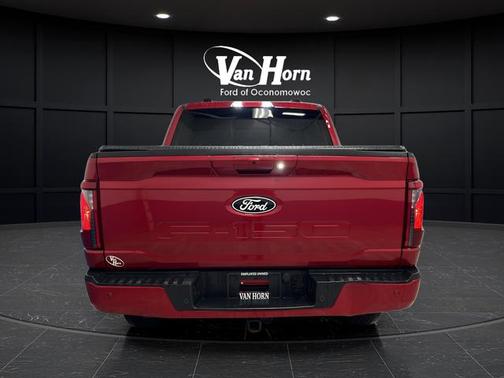 Rapid Red Metallic Tinted Clearcoat 2024 Ford F-150 XLT