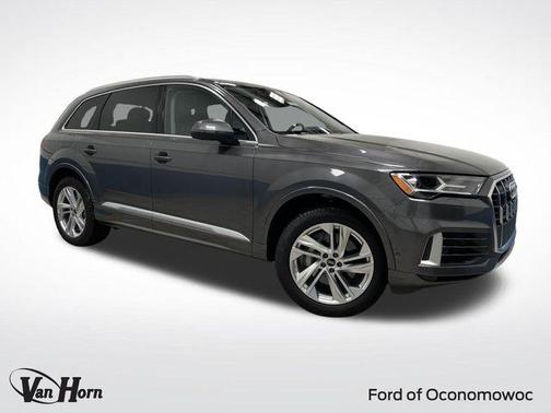 2023 Audi Q7 55 Premium Plus
