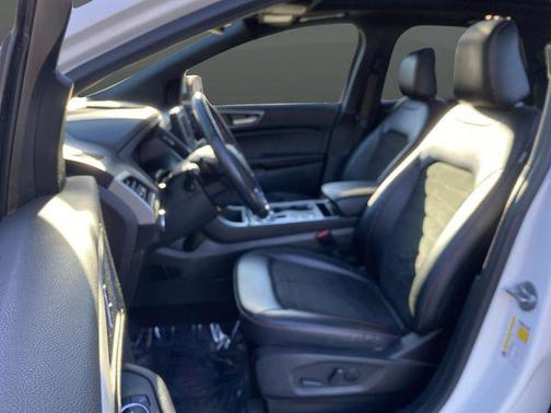 2023 Ford Edge ST Line