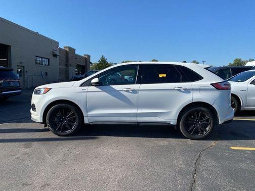 2023 Ford Edge ST Line