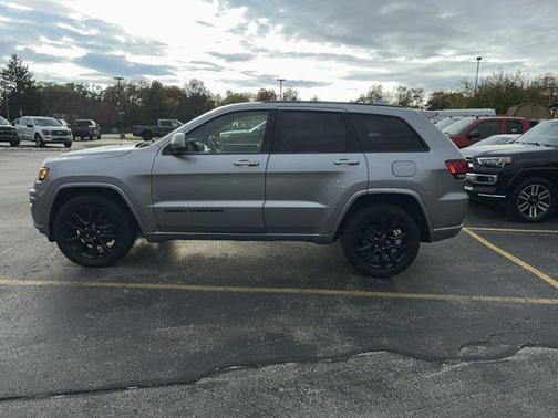 2019 Jeep Grand Cherokee Altitude