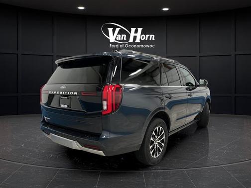 Blue Metallic 2025 Ford Expedition Platinum