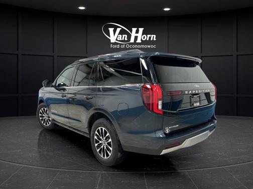 Blue Metallic 2025 Ford Expedition Platinum