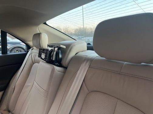 2019 Lincoln Continental Select