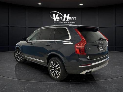2021 Volvo XC90 Recharge Plug-In Hybrid T8 Inscription Expression 7 Passenger