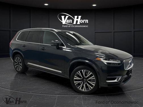 2021 Volvo XC90 Recharge Plug-In Hybrid T8 Inscription Expression 7 Passenger