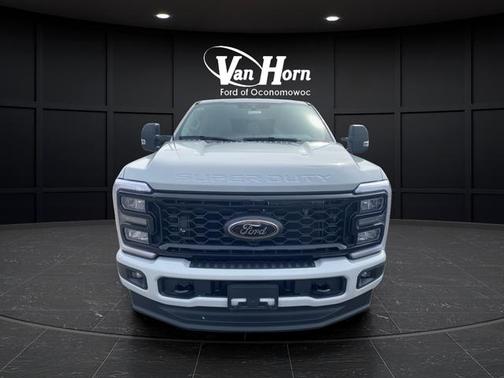 Avalanche 2026 Ford F-350 XLT