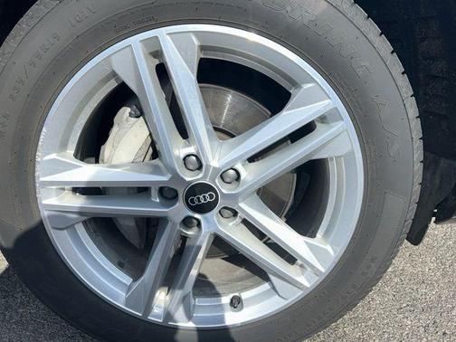 2021 Audi Q5 Premium