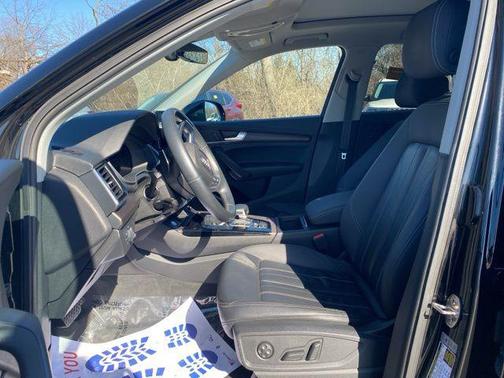 2021 Audi Q5 Premium