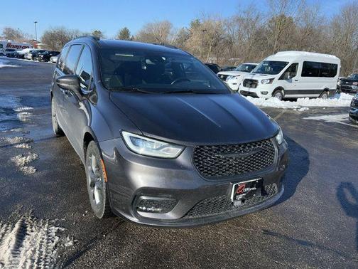 2021 Chrysler Pacifica Touring
