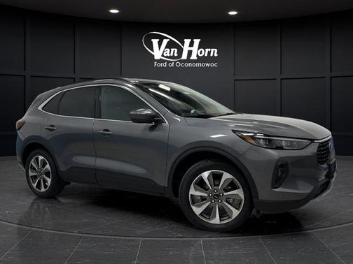 2025 Ford Escape Platinum