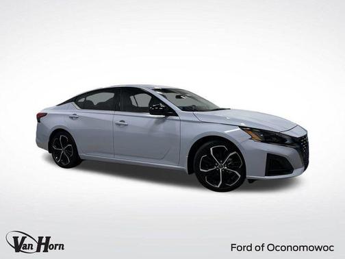 2024 Nissan Altima SR FWD