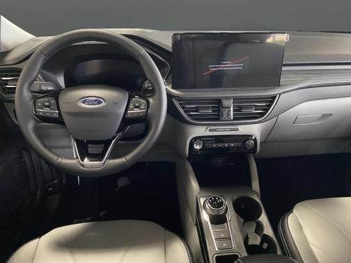 2026 Ford Escape PHEV SE