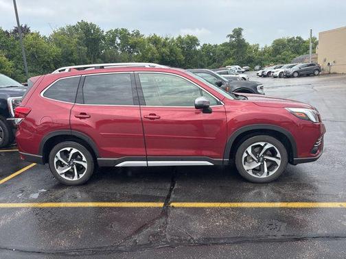 2022 Subaru Forester Touring