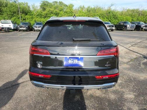 Black Metallic 2023 Audi Q5 45 S line Premium Plus