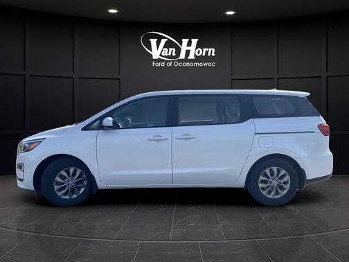 2019 Kia Sedona L