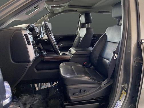 2017 GMC Sierra 2500 SLT