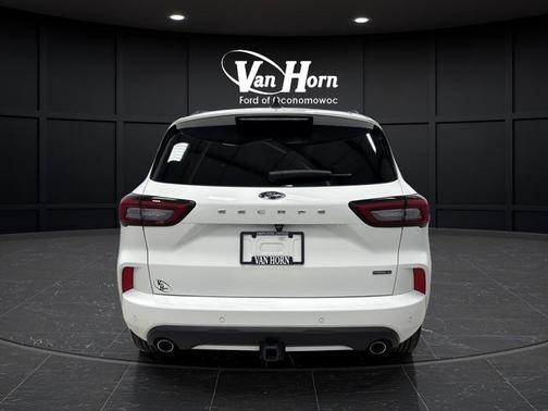 Star White Metallic Tri-Coat 2024 Ford Escape ST-Line Elite