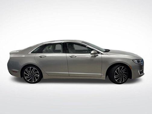 2020 Lincoln MKZ Reserve