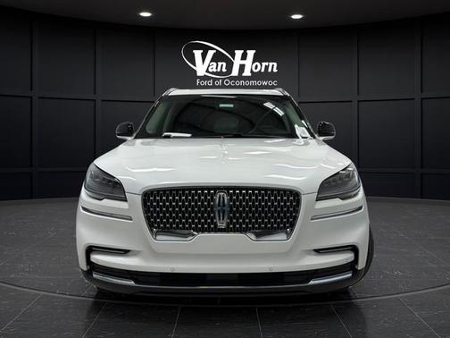 2024 Lincoln Aviator Premiere