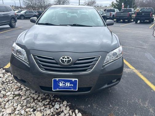 Classic Silver Metallic 2009 Toyota Camry LE