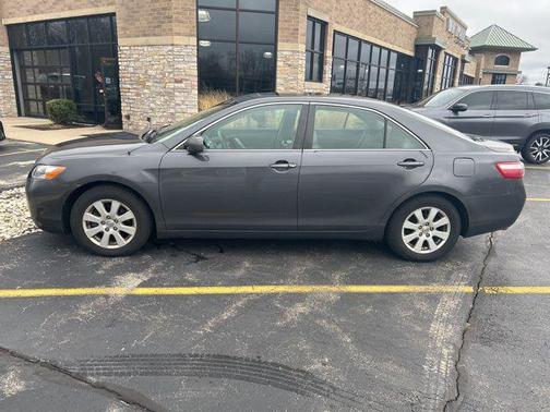 Classic Silver Metallic 2009 Toyota Camry LE