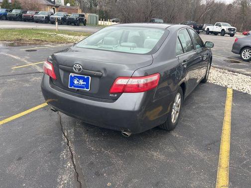 Classic Silver Metallic 2009 Toyota Camry LE