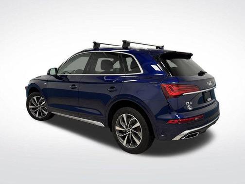 2022 Audi Q5 45 S line Premium Plus