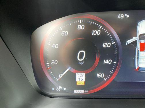 2018 Volvo V90 Cross Country T6