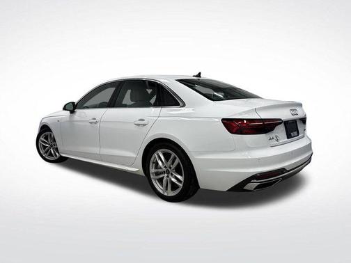 2024 Audi A4 45 S line Premium Plus