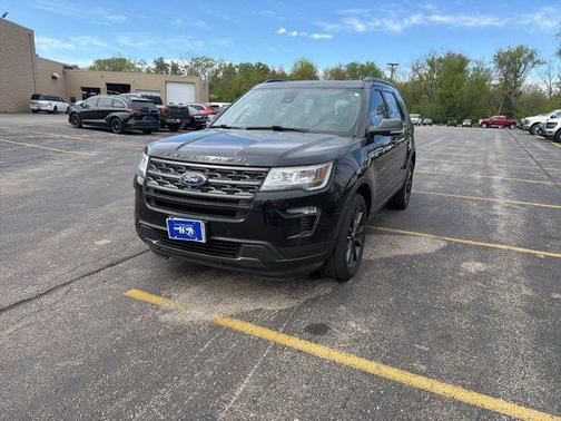 Shadow Black 2018 Ford Explorer XLT
