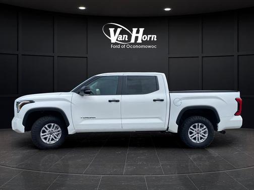 Ice Cap 2024 Toyota Tundra SR5