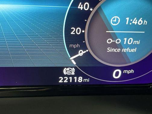 2024 Volkswagen Atlas Cross Sport 2.0T SE w/Technology 4MOTION