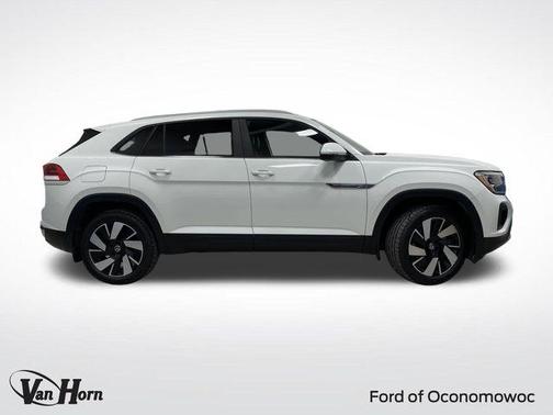 2024 Volkswagen Atlas Cross Sport 2.0T SE w/Technology 4MOTION