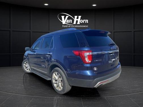 Ruby Red Metallic Tinted Clearcoat 2017 Ford Explorer Limited