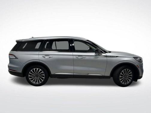 2023 Lincoln Aviator Standard AWD